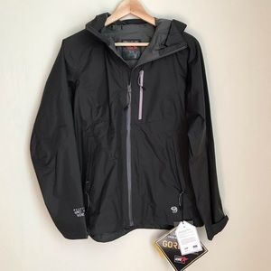 Mountain Hardware Gortex Paclite Jacket. NWT